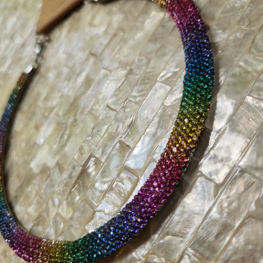 🌈 Rainbow Crystal Choker Necklace 🌈 - Picture 6 of 7
